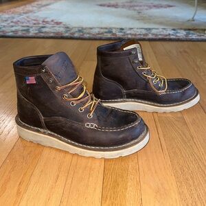 Danner Women’s Bull Run Moc Toe Boots